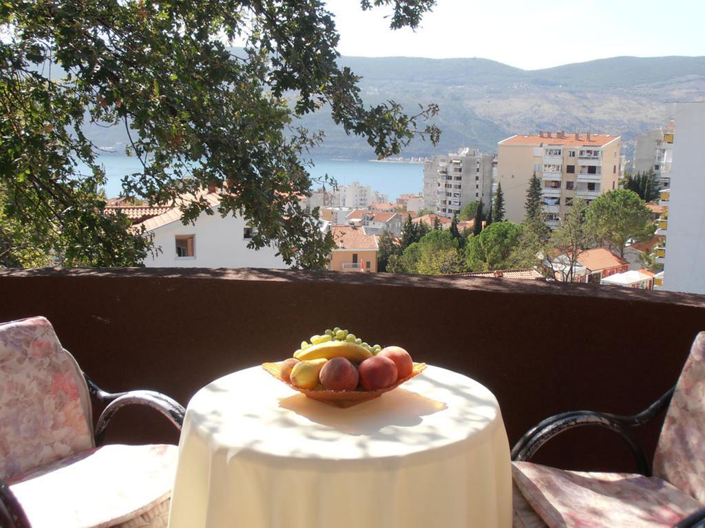 Lav Costas Herceg Novi